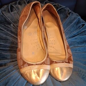 Coach Cecile Beige Monogram Canvas / Bronze Patent Leather Cap Toe Ballet Size10